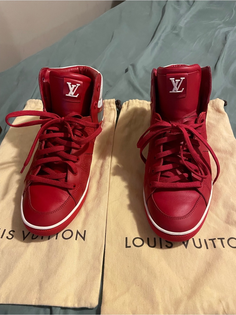 Louis Vuitton Red Leather High-Top Sneakers with a Reflective design - Picture 2 of 9